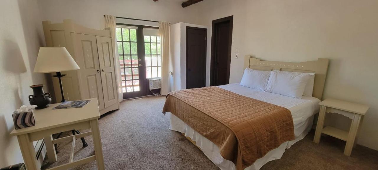 Blue Sky Retreat At San Geronimo Lodge Τάος Εξωτερικό φωτογραφία