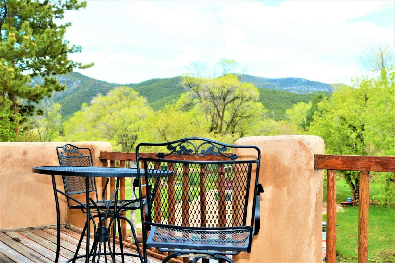 Blue Sky Retreat At San Geronimo Lodge Τάος Εξωτερικό φωτογραφία
